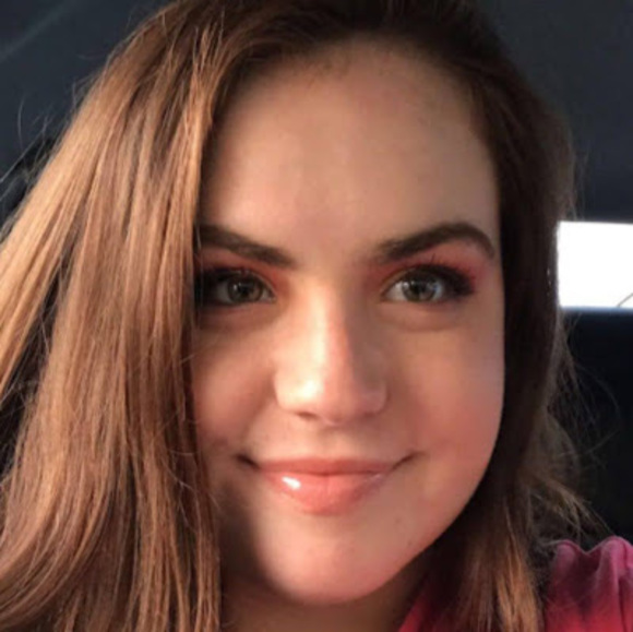 Meet your Posher, Cassidy - Picture 1 of 1